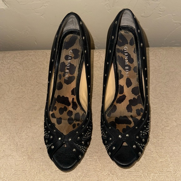 Gianni Bini Shoes - Gorgeous Gianni Bini , high heels